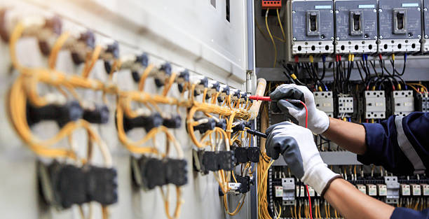 Professional Electrician technician working in Marshfield, WI